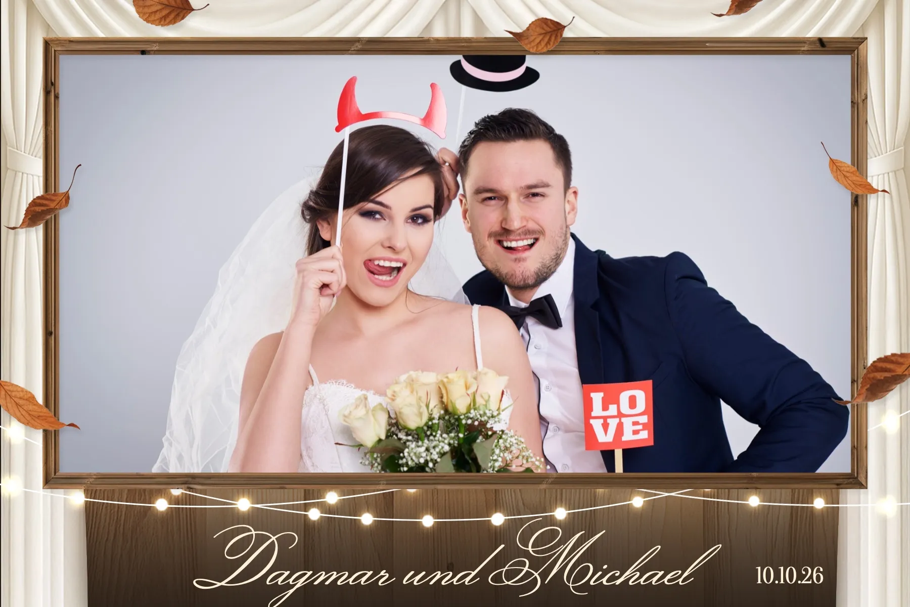 Fotobox Layout Romantik Pur im Standard-Format – Romantisches Hochzeitsdesign mit Rosenblüten und Spitzendetails